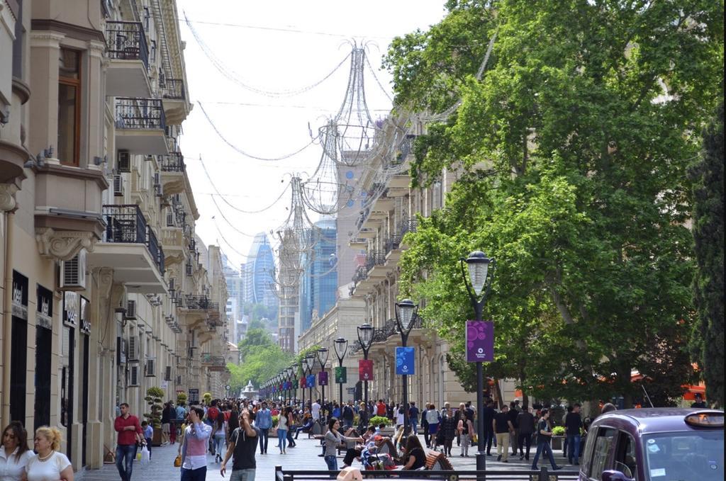 Check-In Apartment Near Fountain Square Vidadi Str Baky Esterno foto