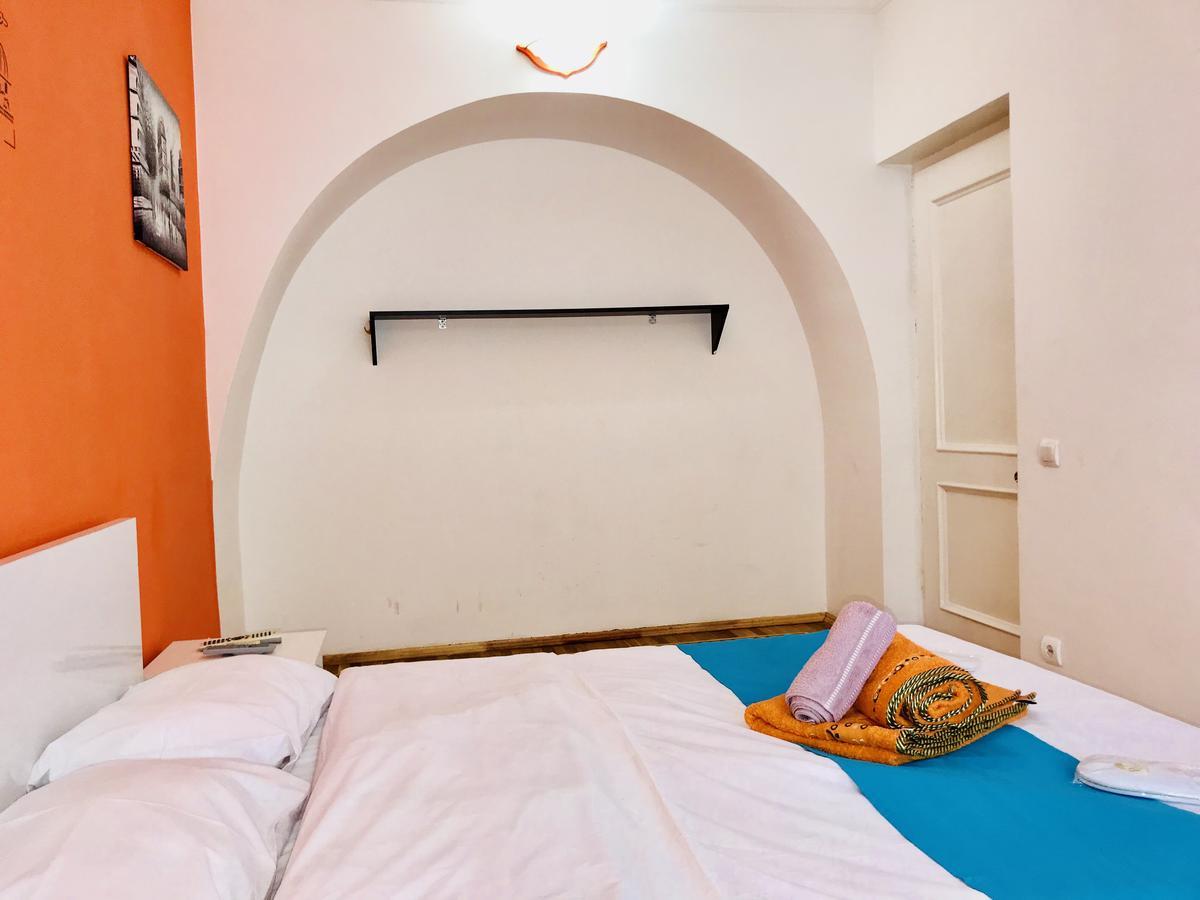 Check-In Apartment Near Fountain Square Vidadi Str Baky Esterno foto