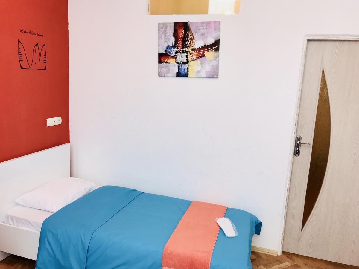 Check-In Apartment Near Fountain Square Vidadi Str Baky Esterno foto
